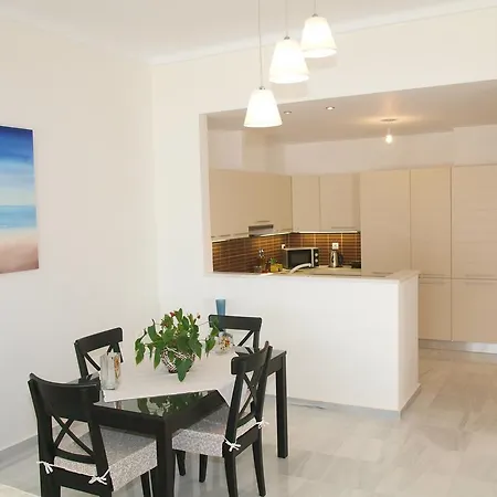 Panoramic Seaview House * سودا